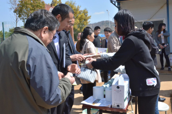 云南省“三中心”建设相关负责人对公司双创基地进行考察指导